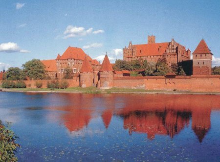 замок мальборк фото