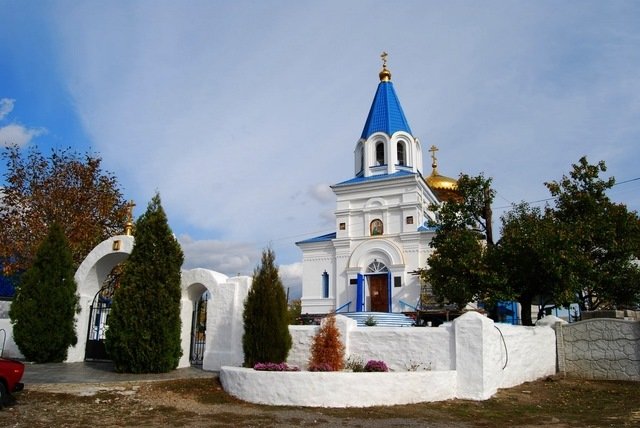 снежное ремовка храм фото
