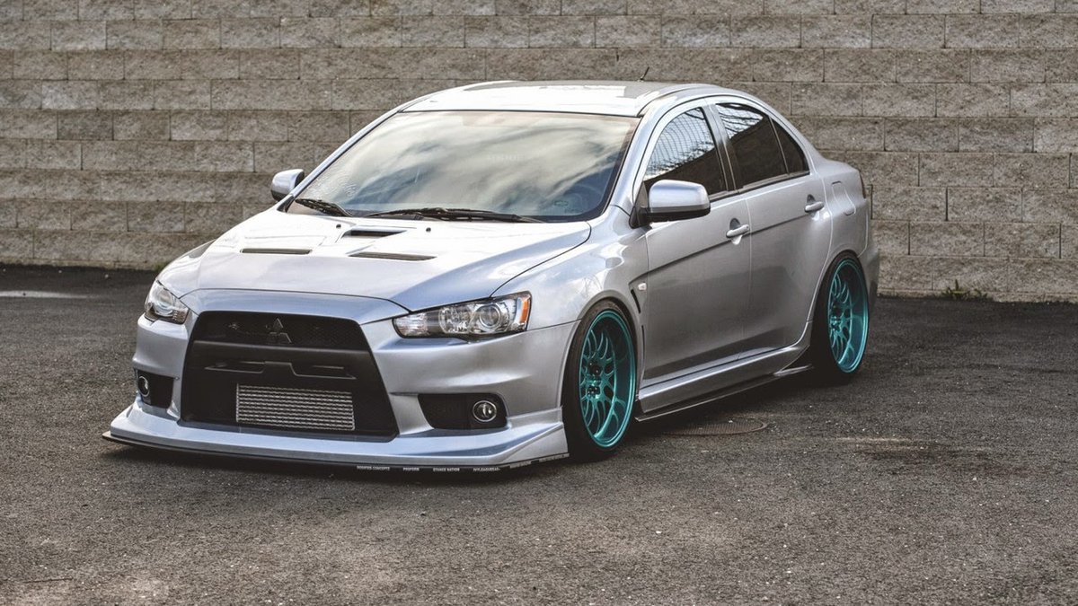 Modifikasi Ceper Dari Mobil Mitsubishi Lancer Evolution Carague