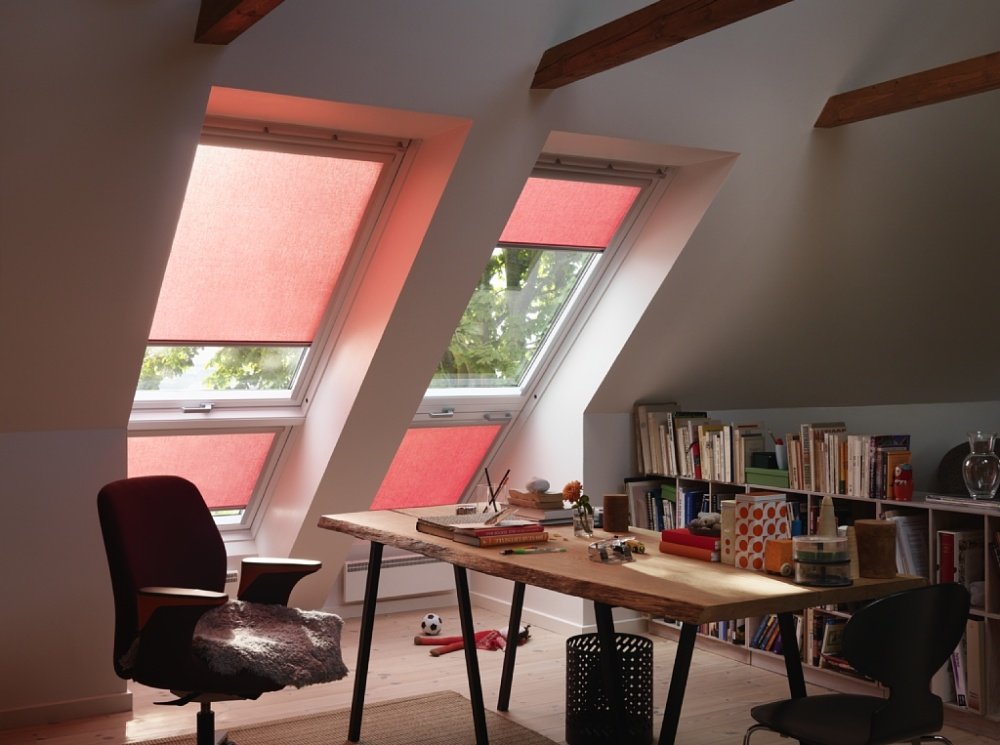 шторы для мансардных окон velux фото
