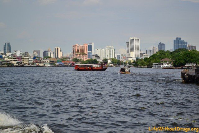 река в бангкоке чао прайя высохла фото