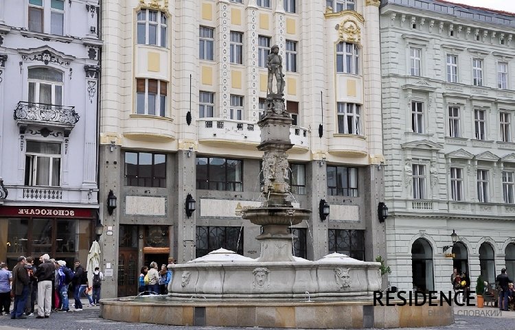братислава фонтан роланда фото