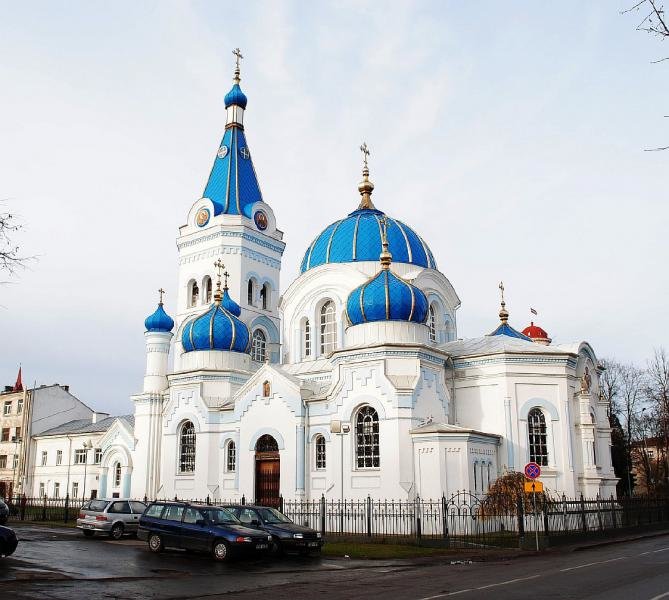 церкви фото елгава фото