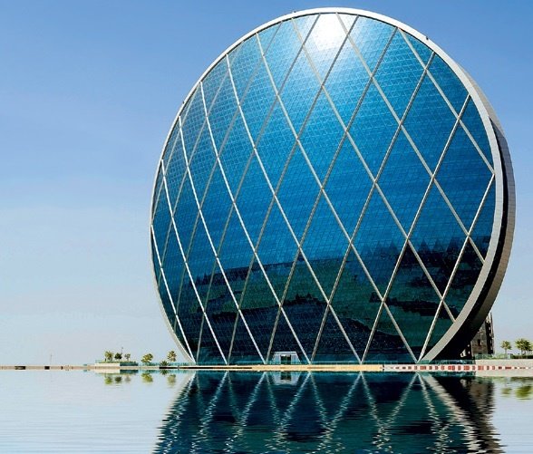 aldar headquarters building (абу-даби, оаэ, 2010) фото