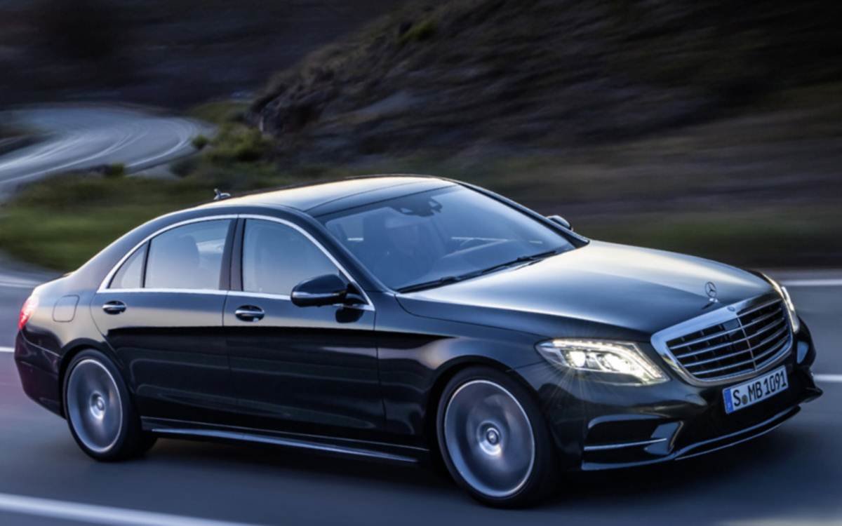 Mercedes S-Class (W222) 2014,черный принц