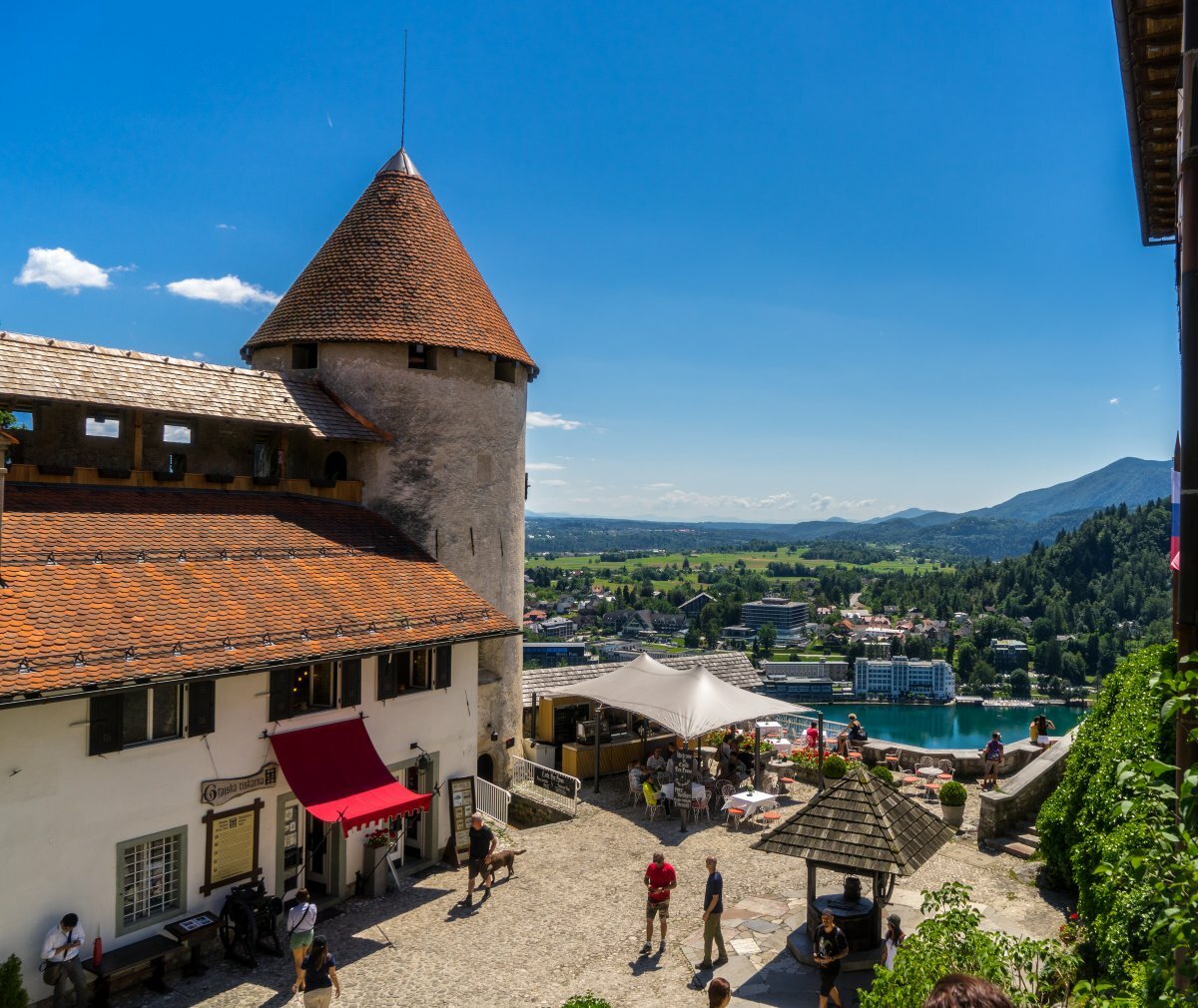 бледский замок словения внутри фото