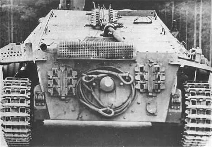 танк pzkpfw iii вид сзади фото