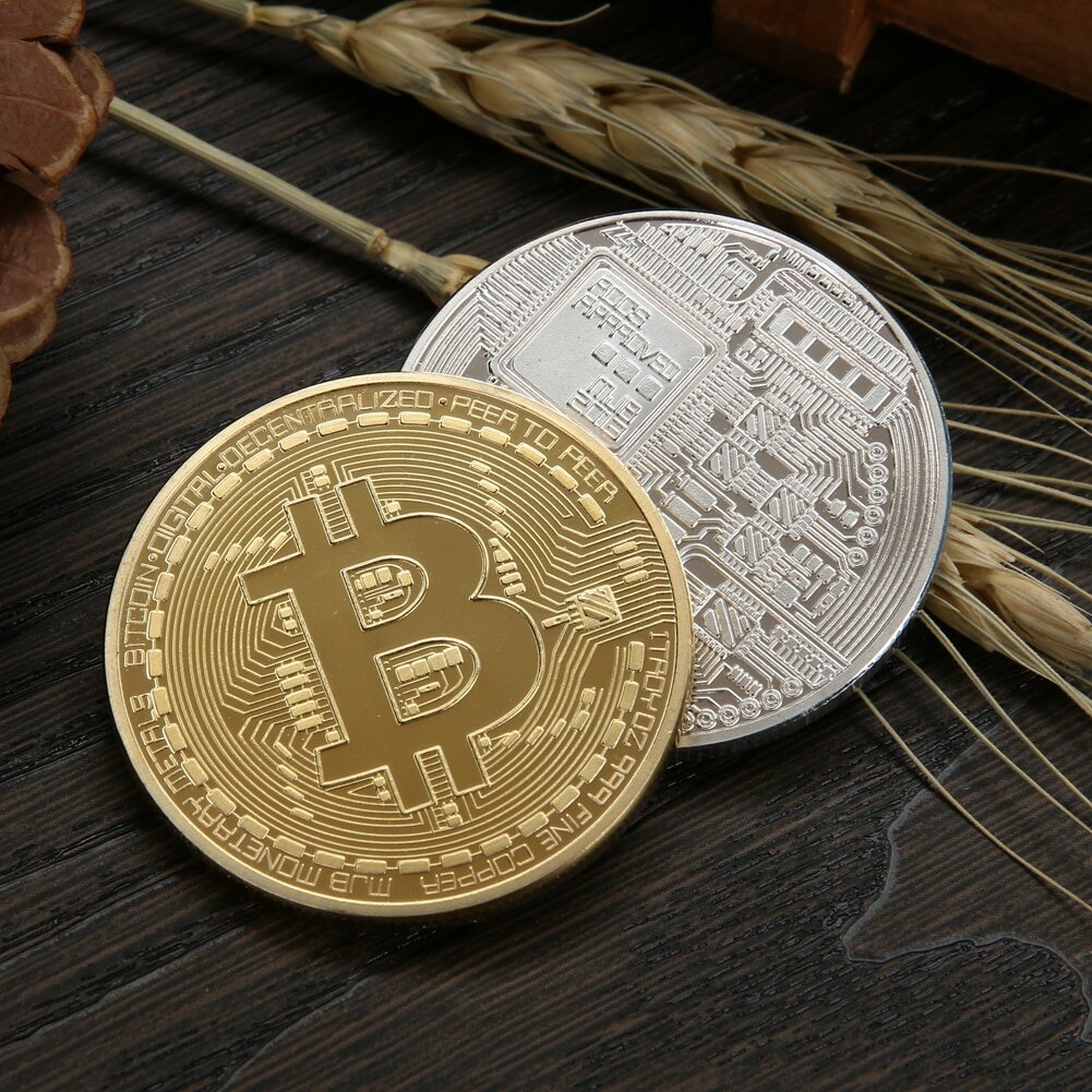 монета биткоин фото