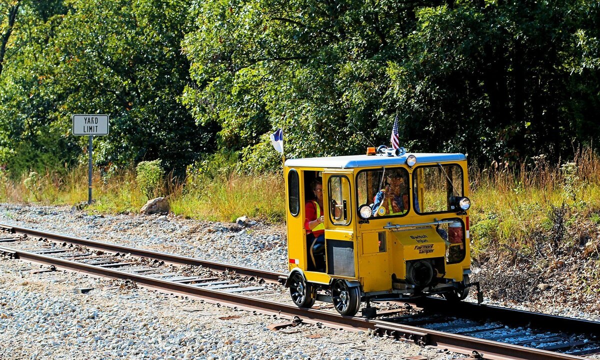 Дрезина железнодорожная картинки