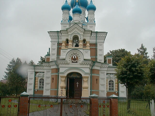 церковь покрова пресвятой богородицы-мариенбург-гатчина фото