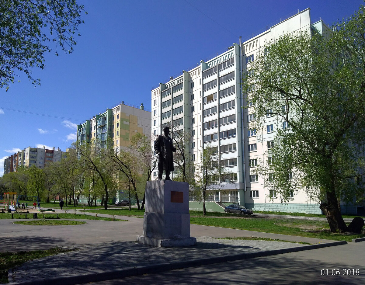 памятник дзержинского оренбург фото