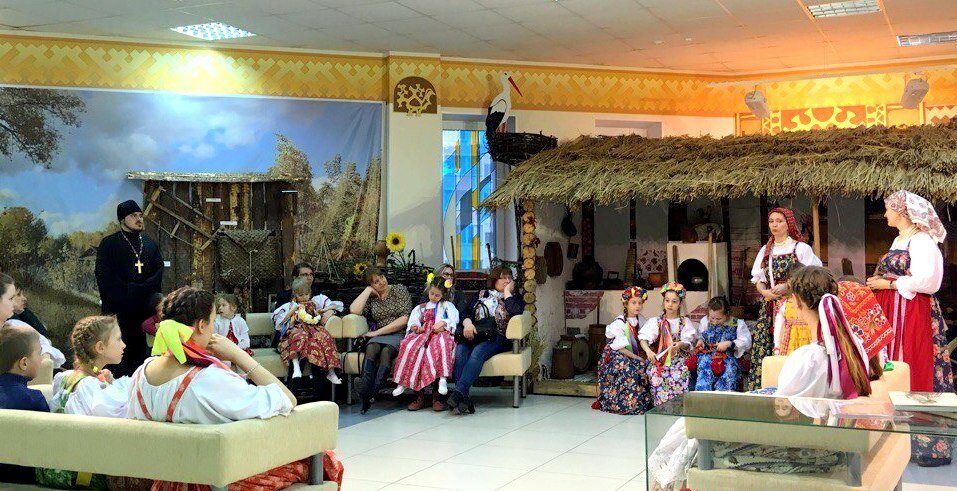 сценка кубанская фото