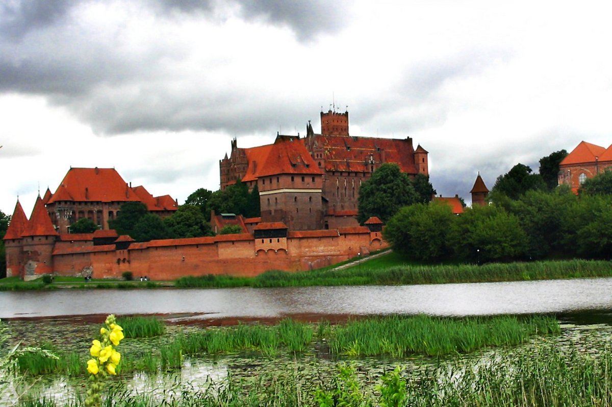 замок мальборк фото
