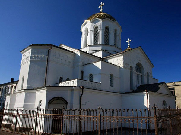 сухумский кафедральный собор благовещения пресвятой богородицы фото