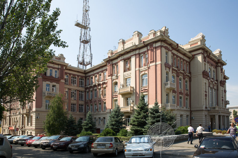 здание управления владикавказской железной дороги фото