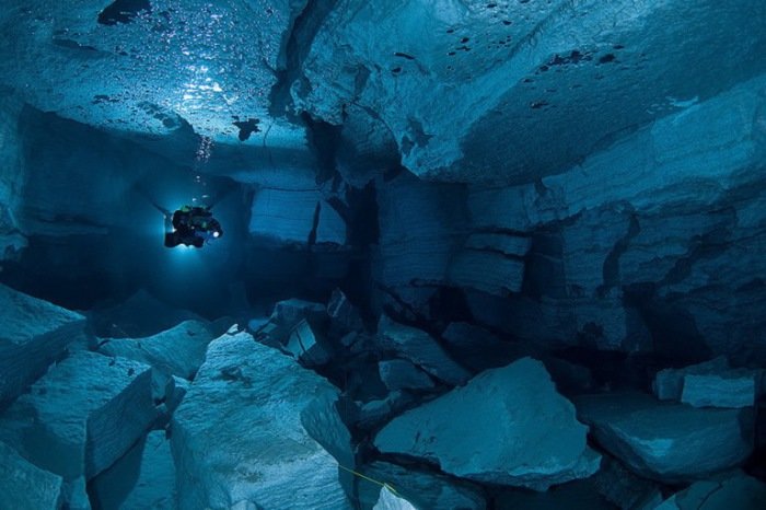 подводные пещеры фото