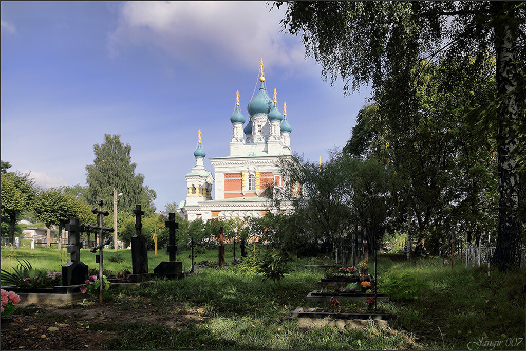 церковь покрова пресвятой богородицы (гатчина) фото
