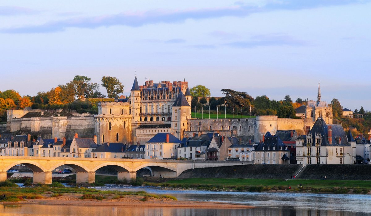 замок амбуаз франция фото
