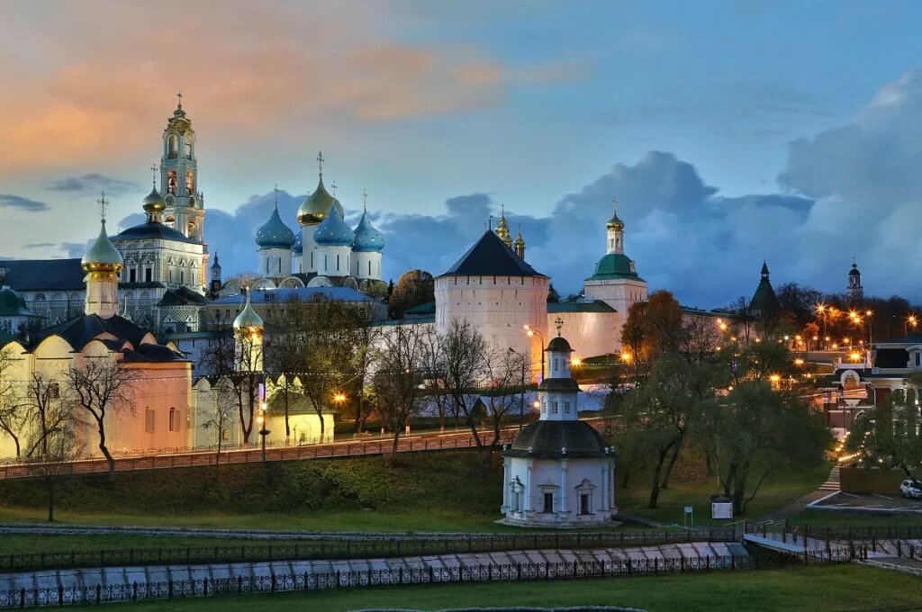 лавра троице-сергиева фото