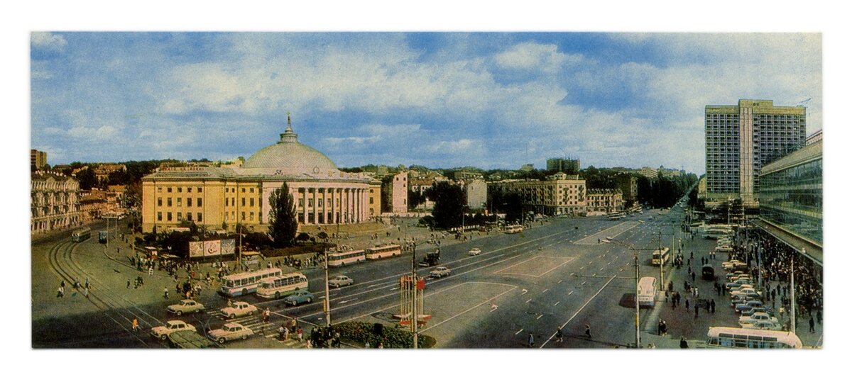 Киев 1971 Государственный, Памятник, Площадь, театр, ТГШевченко, Издательство, пионеров, Здание, Верховного, Совета, Кемпинг, «Пролiсок», Крещатик, метрополитена, Днепром, вечной, славы, могиле, Неизвестного, солдата