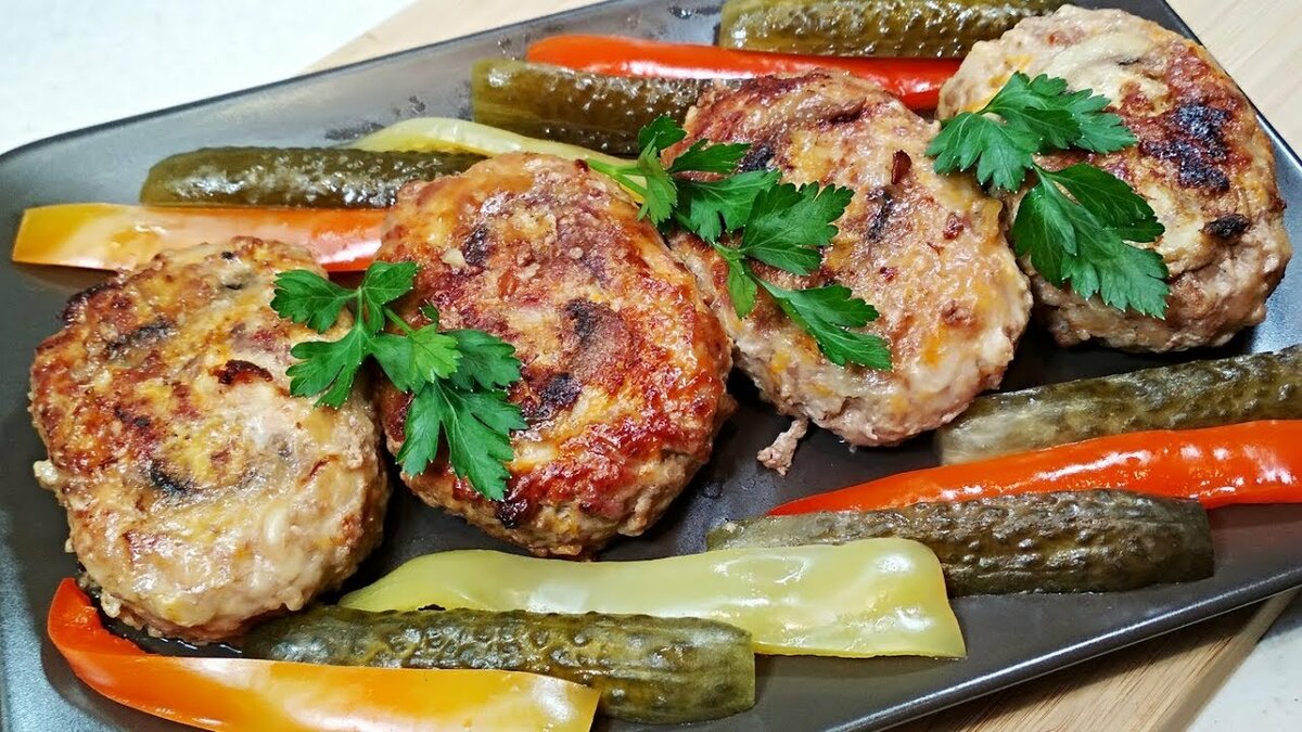 котлеты из индейки с грибами фото