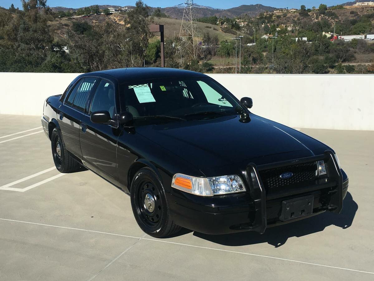 ford crown victoria police interceptor фото