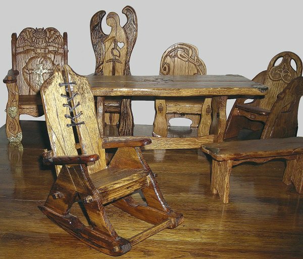 Эксклюзивная мебель под старину из дерева: фото, изображения и картинки