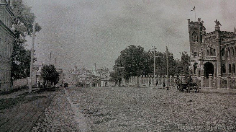 особняк булычева киров фото