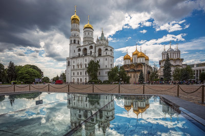 колокольня ивана великого московского кремля фото