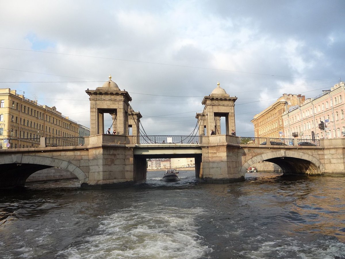 мост ломоносова в санкт петербурге фото