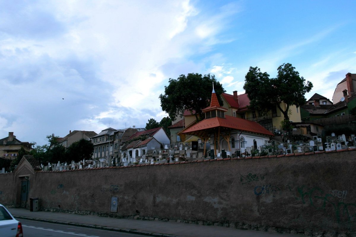 брашова румыния кладбище фото