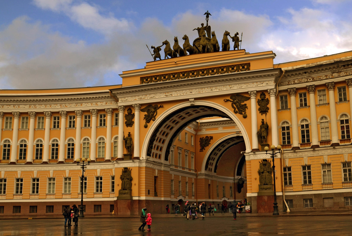 арка главного штаба в санкт петербурге фото