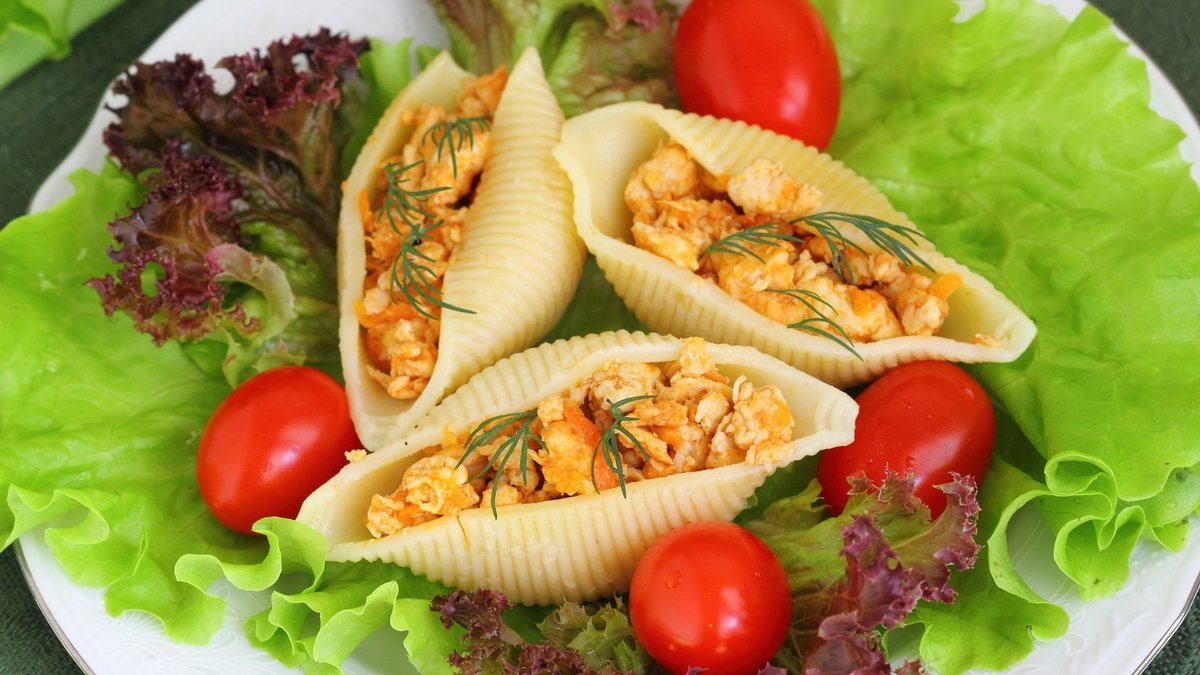 фаршированные макароны ракушки фото