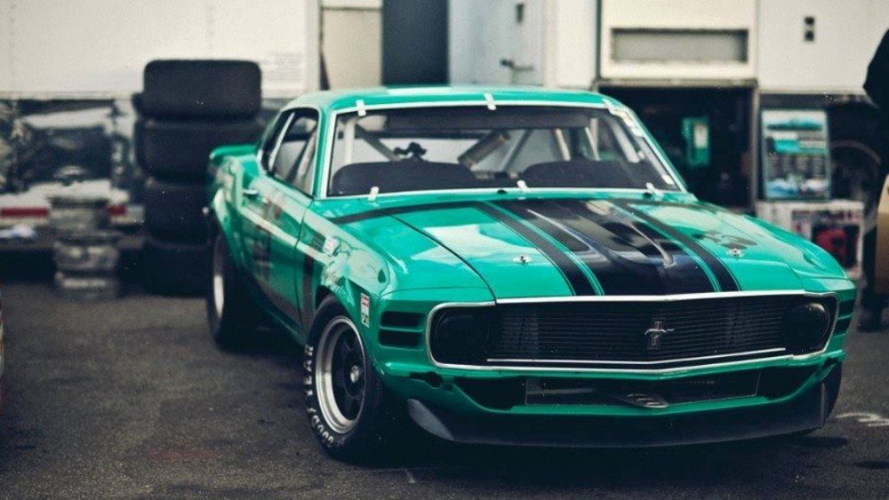 ford mustang фото