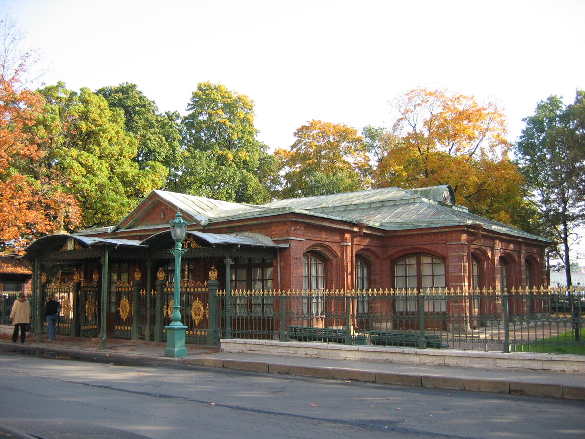 домик петра 1 в санкт петербурге фото