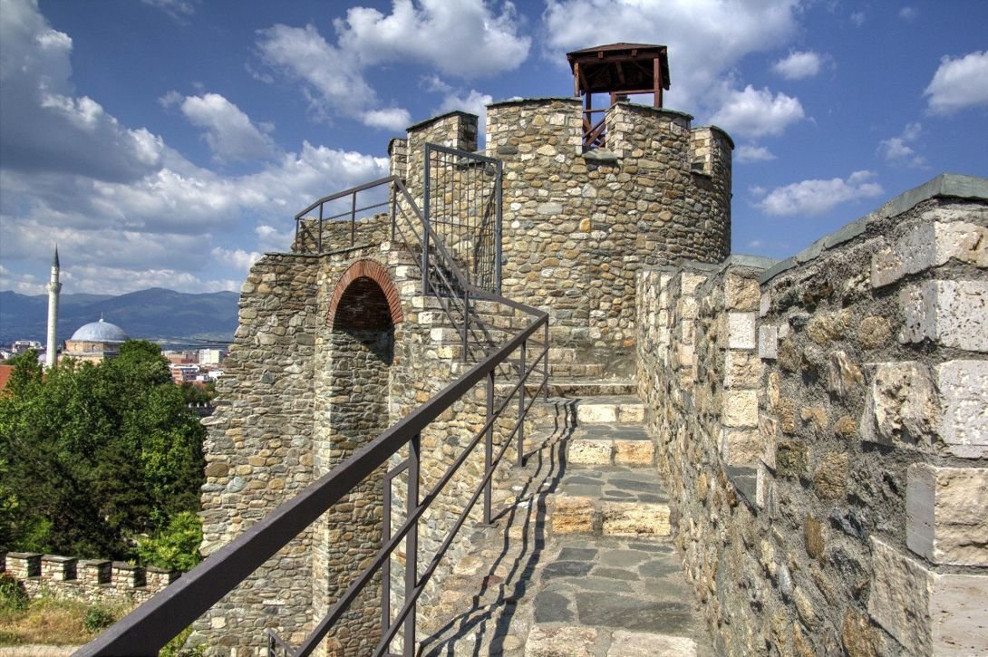 крепость кале в скопье фото