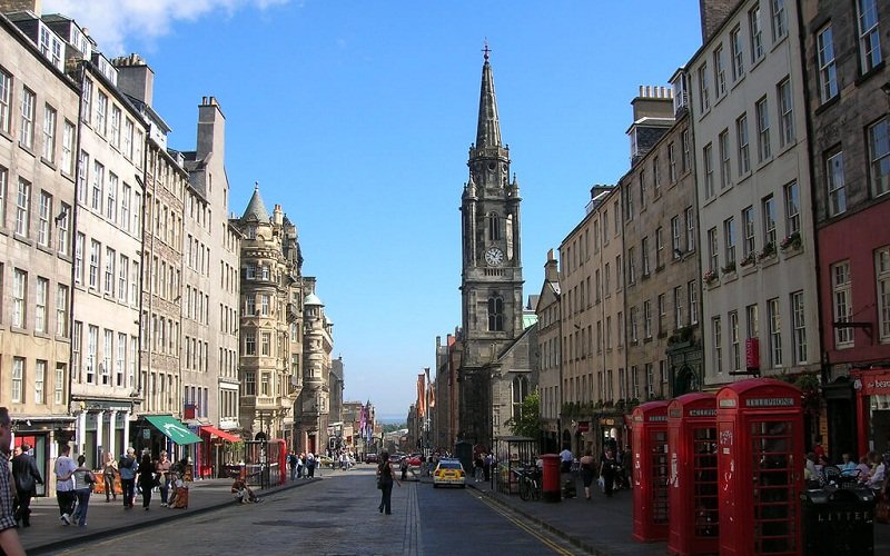 edinburgh royal mile фото
