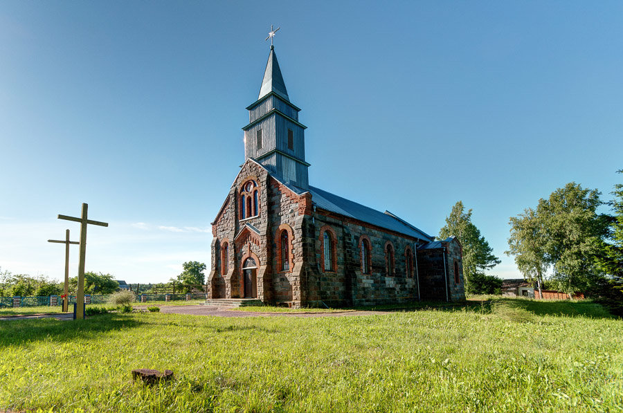 костёл в деревне фото