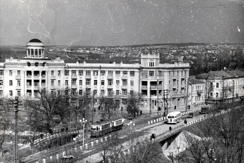 «Симферополь.» — карточка пользователя Рома К. в Яндекс.Коллекциях