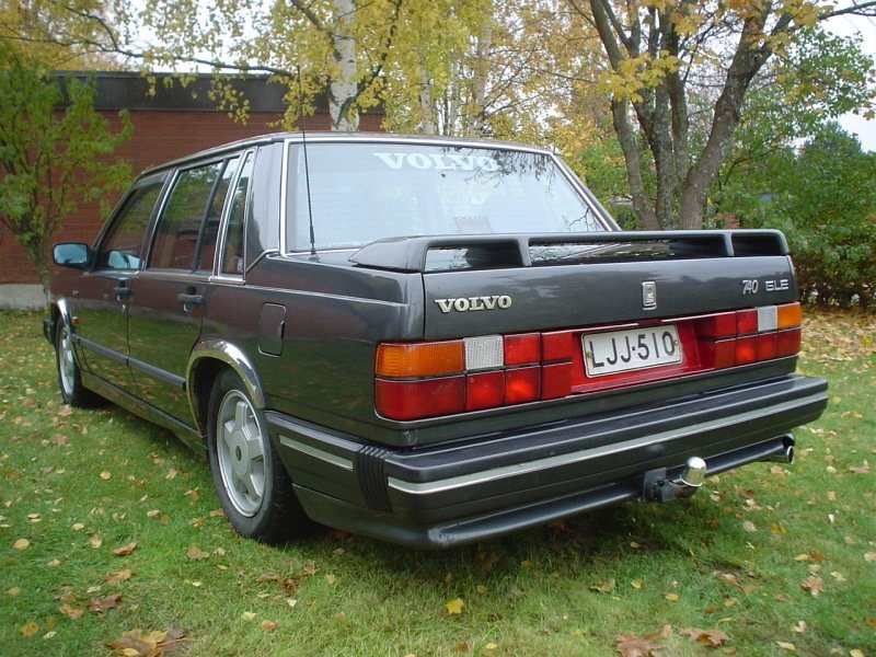 volvo 740 сзади фото