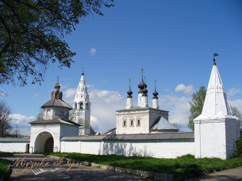 александровский женский монастырь в суздале фото