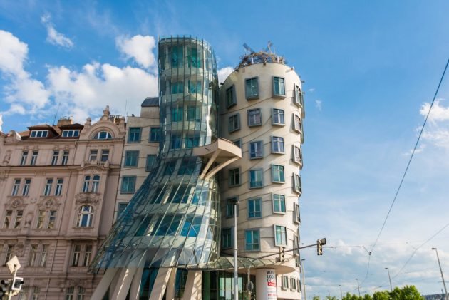 танцующий дом в праге фото