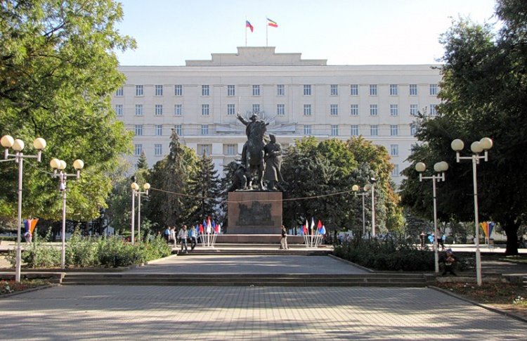 площадь советов ростов на дону фото