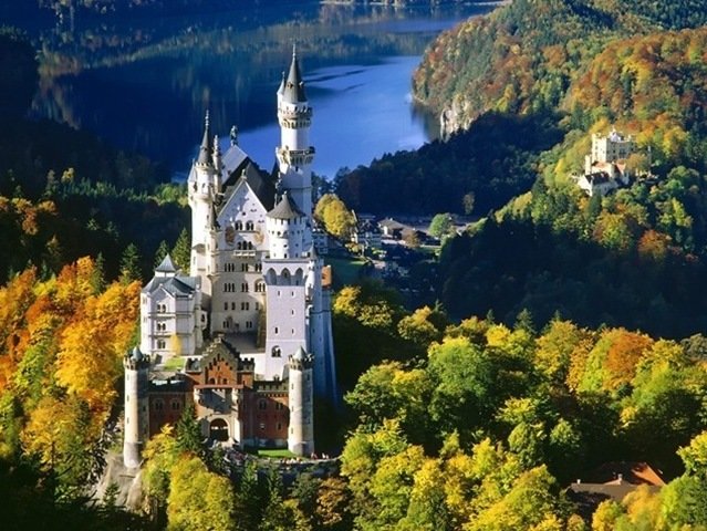замок нойшванштайн бавария германия фото