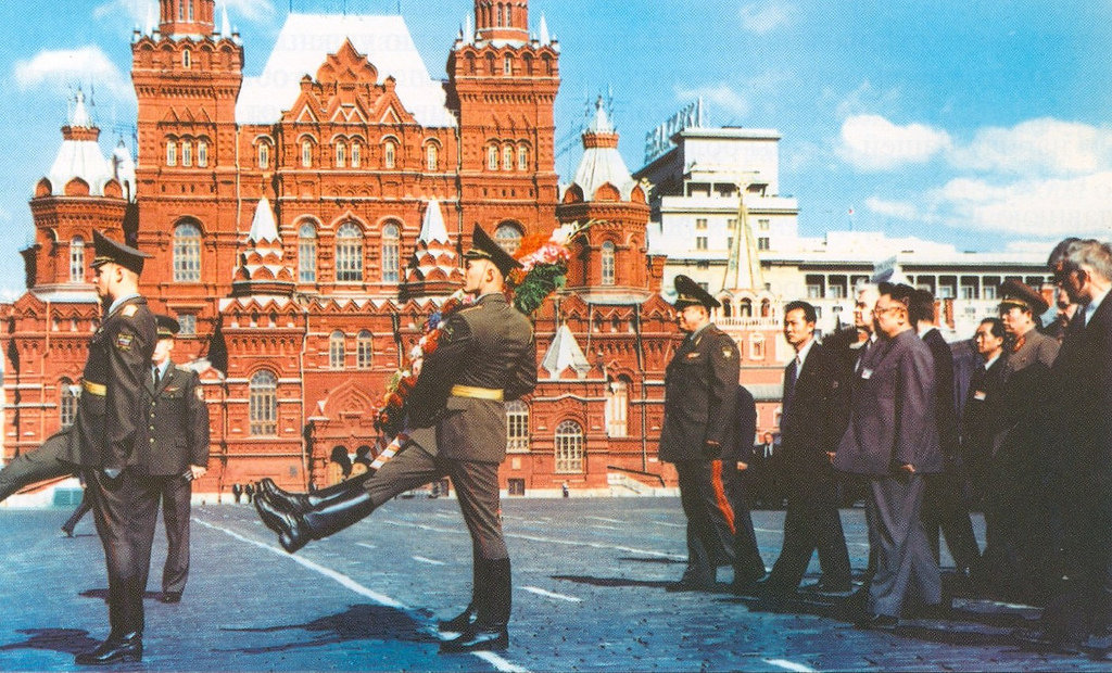 ким чен ир в россии 2001 фото