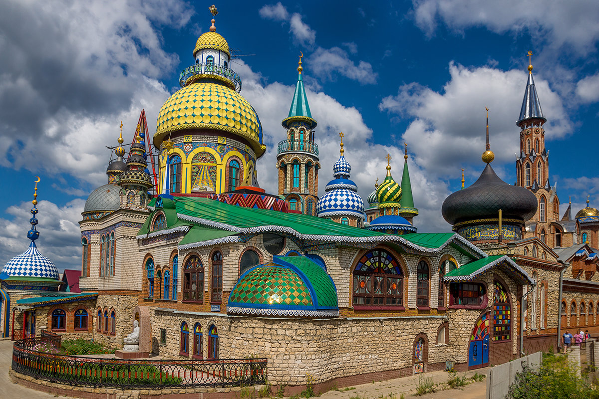 храм всех религий казань фото