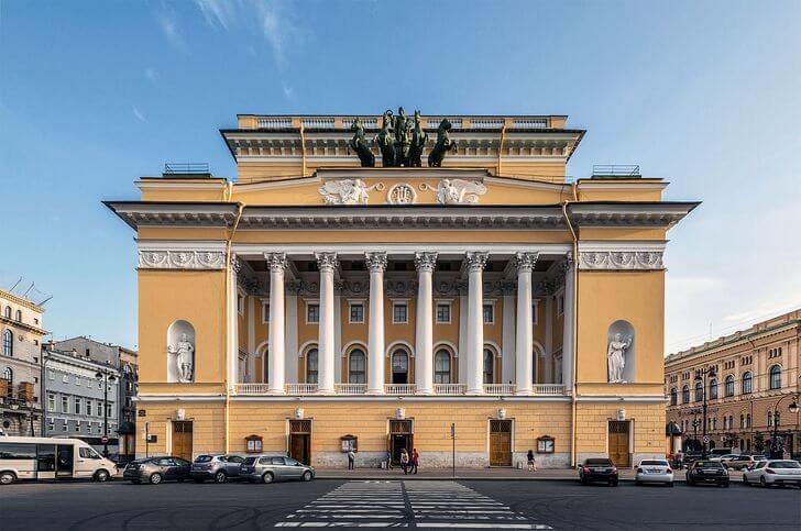 александринский театр в санкт петербурге фото