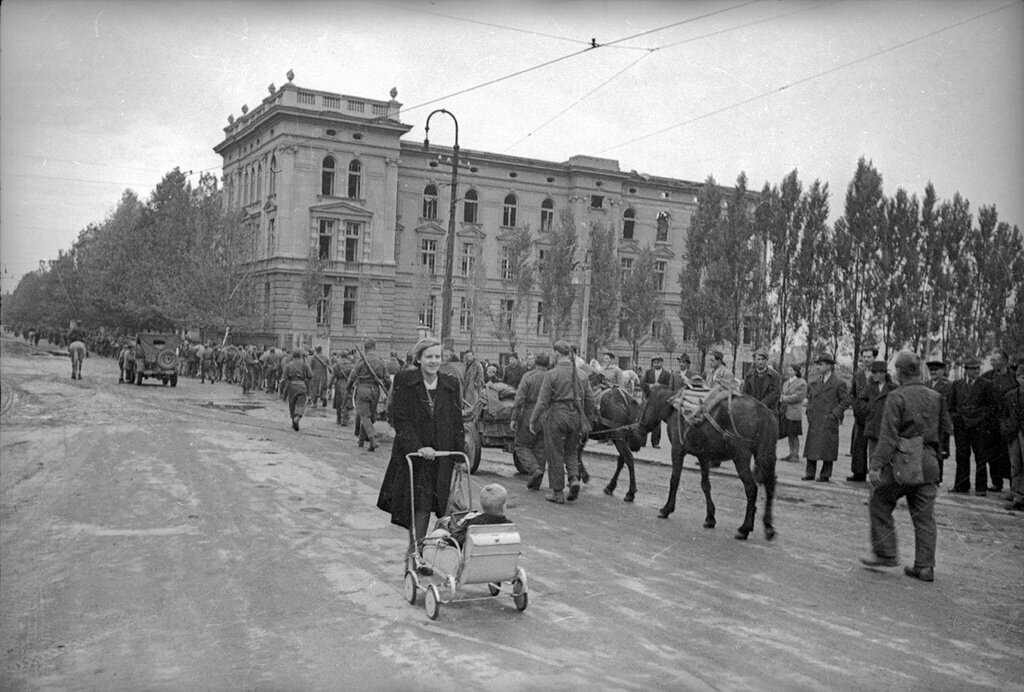 евгений ананьевич халдей фото