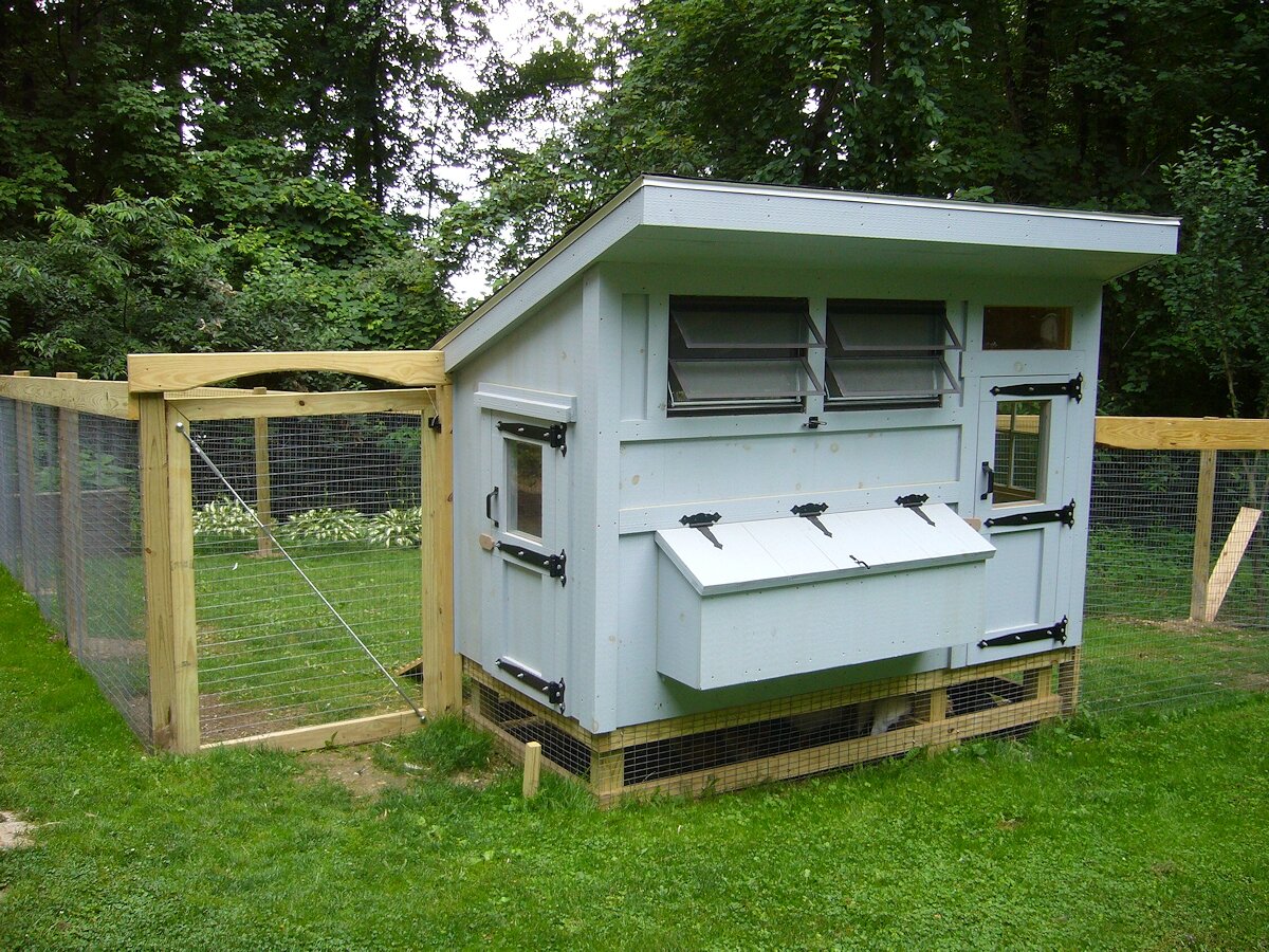 Agway chicken coop 