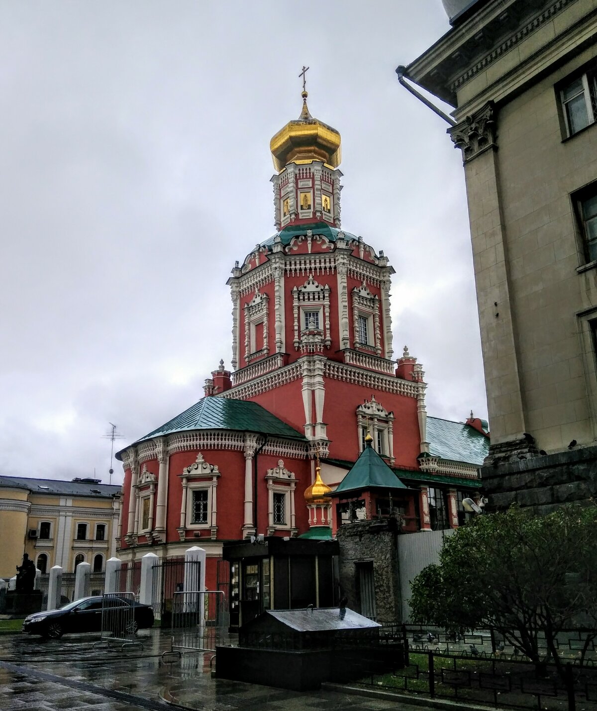 богоявленский монастырь в китай-городе фото